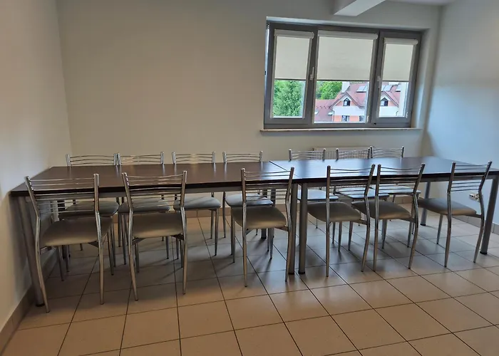 Pokoje Goscinne Akademii Nauk Stosowanych W Nowym Saczu